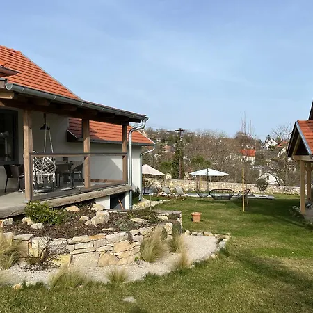 Piknikhaz Apartmán Csopak